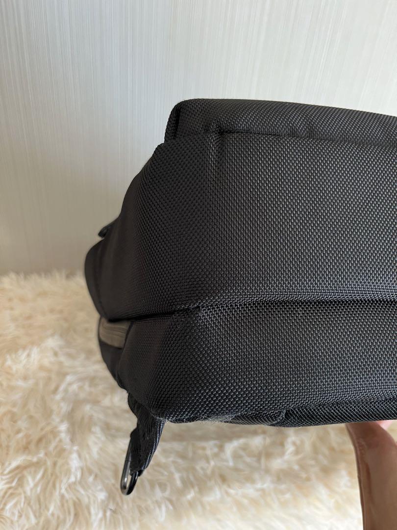 美品 simclear ツナグバッグ シムクリア　ビジネスリュック