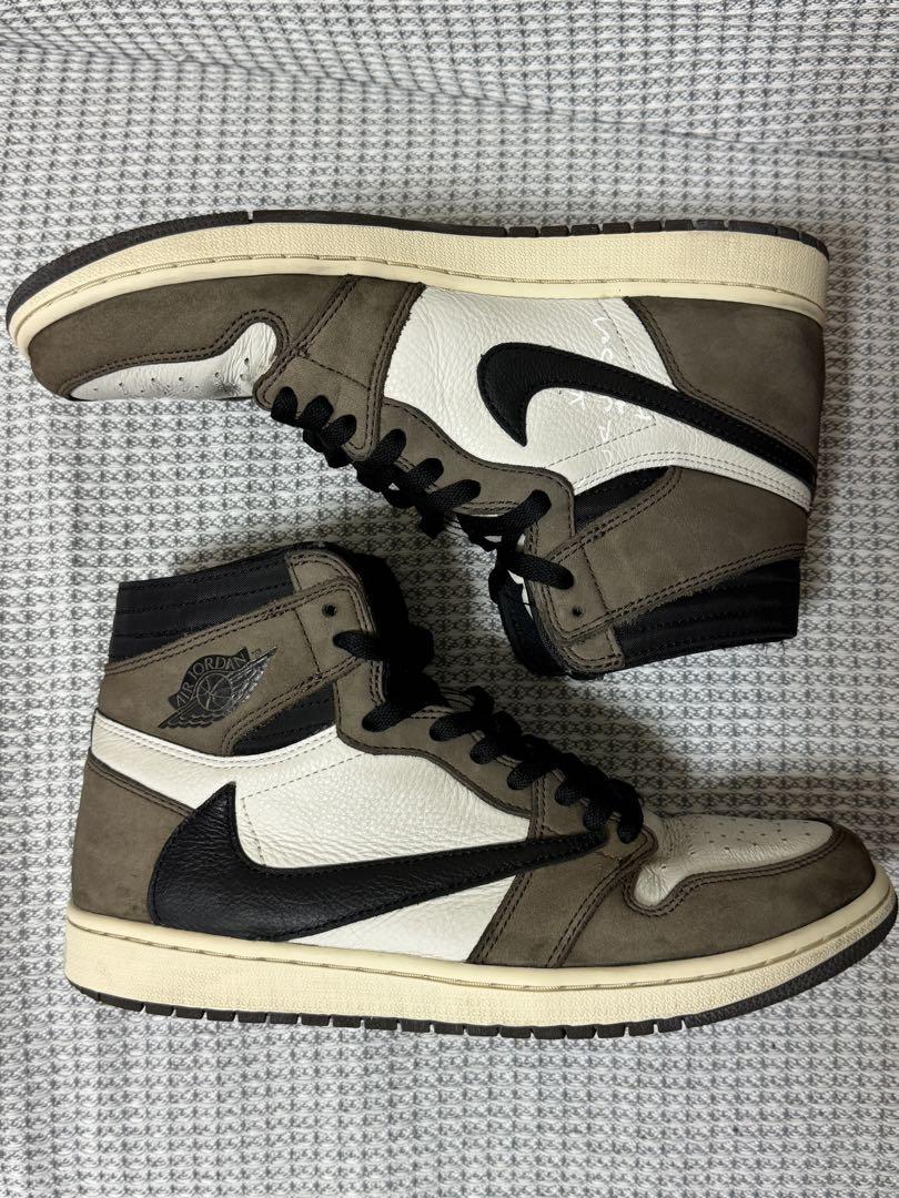 靴 NIKE AIR JORDAN1 HIGH OG x TRAVIS SCOTT