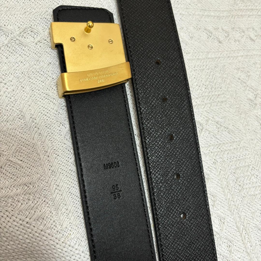 ルイヴィトン サンチュール ベルト LVロゴバックル