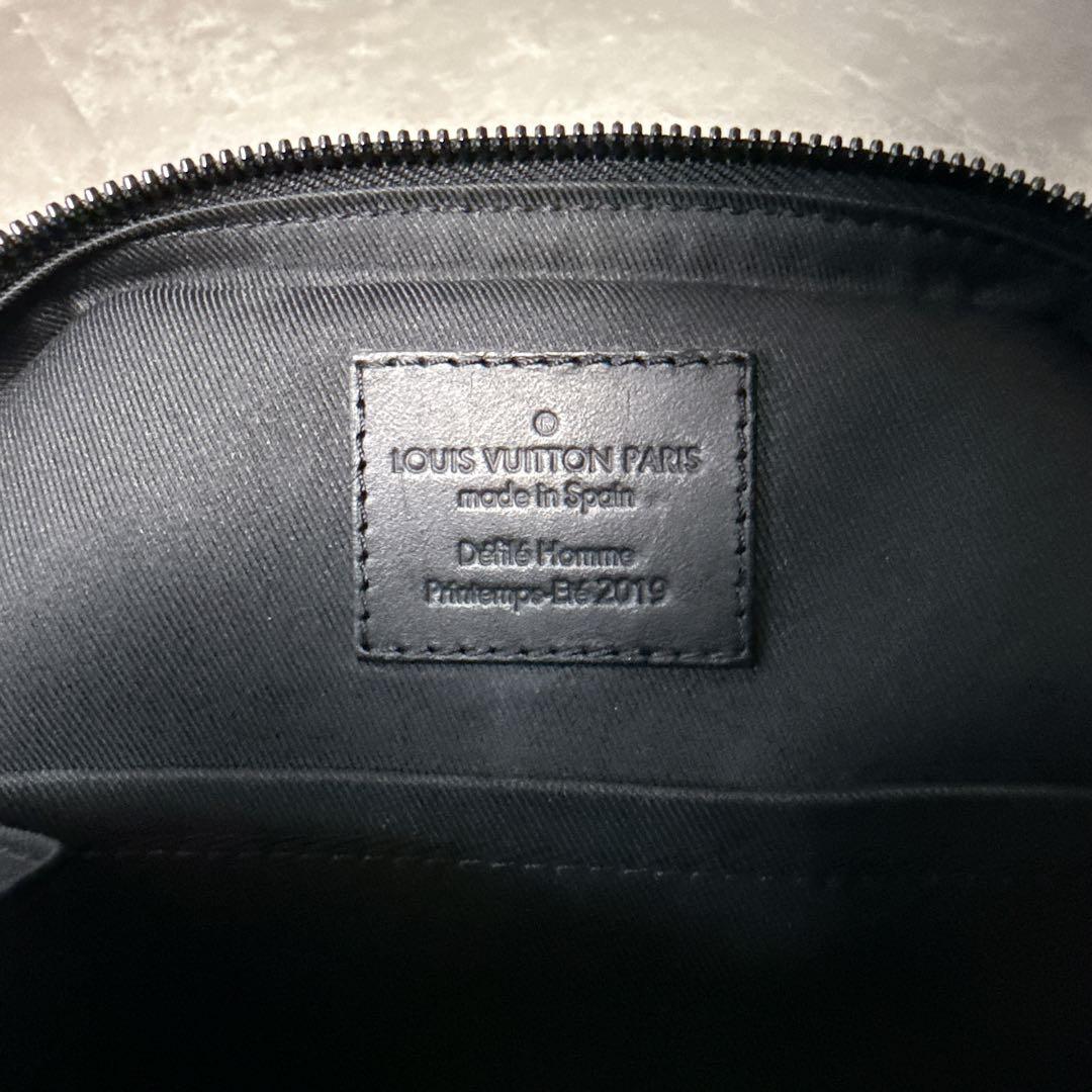 ✨美品✨ルイヴィトン M44428 モノグラム ユーティリティ・サイドバッグ