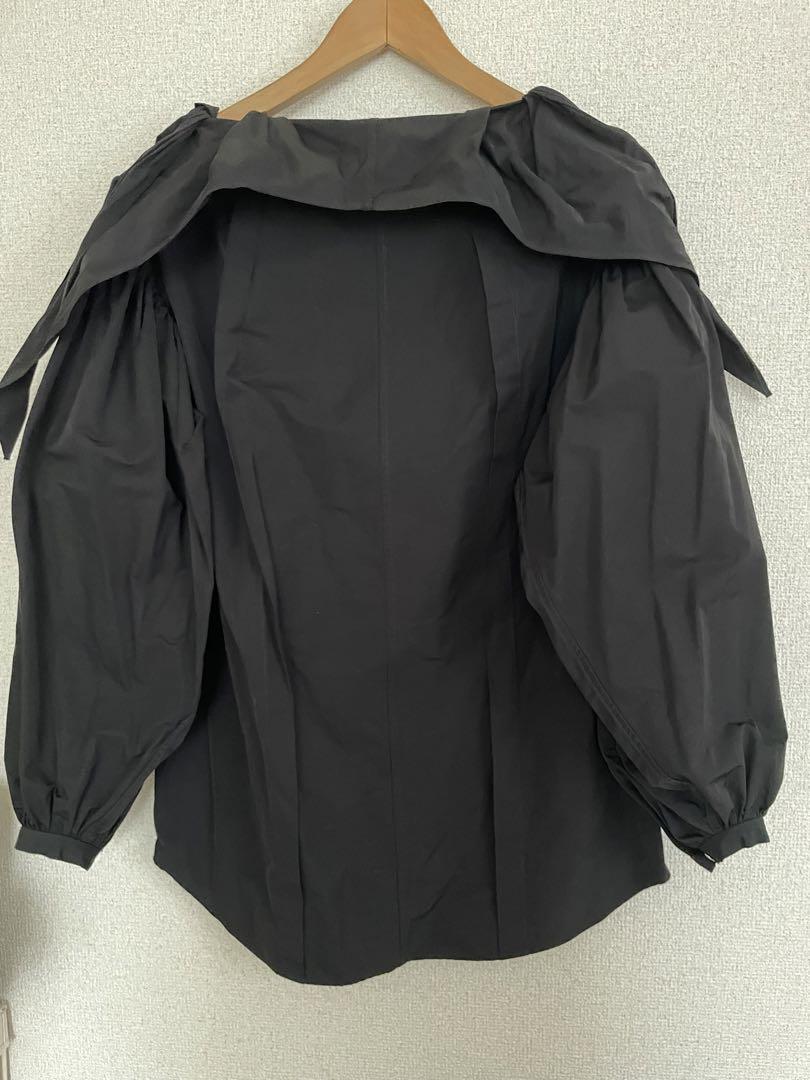 Toga トーガ アシンメトリー ブラウス トップス TOGA】トーガ 黒 長袖デザインブラウス