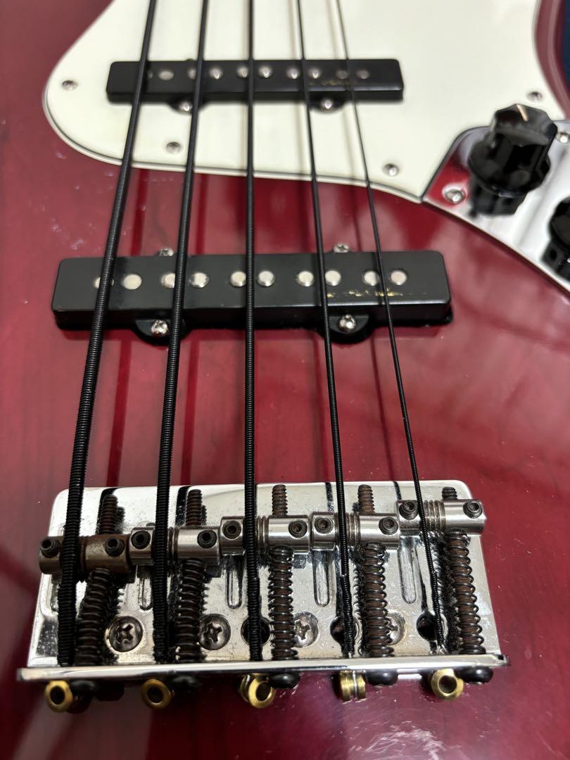 ベース Fender American Deluxe Jazz Bass V