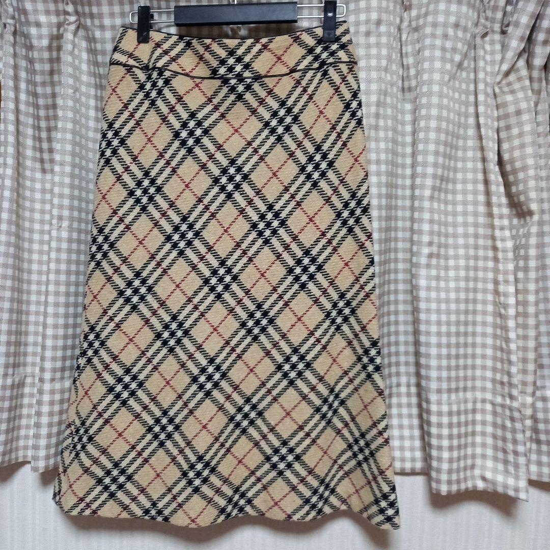 BURBERRY　冬用ロングスカート