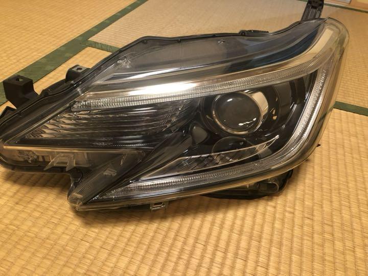 マークx純正 ヘッドライト 左目 助手席側
