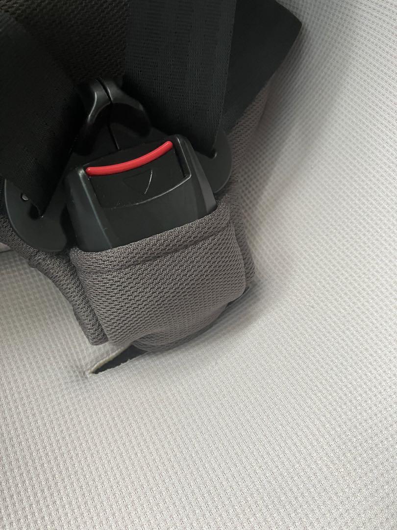美品⭐︎チャイルドシート コンビ ウィゴーロング メッシュ シンプライト