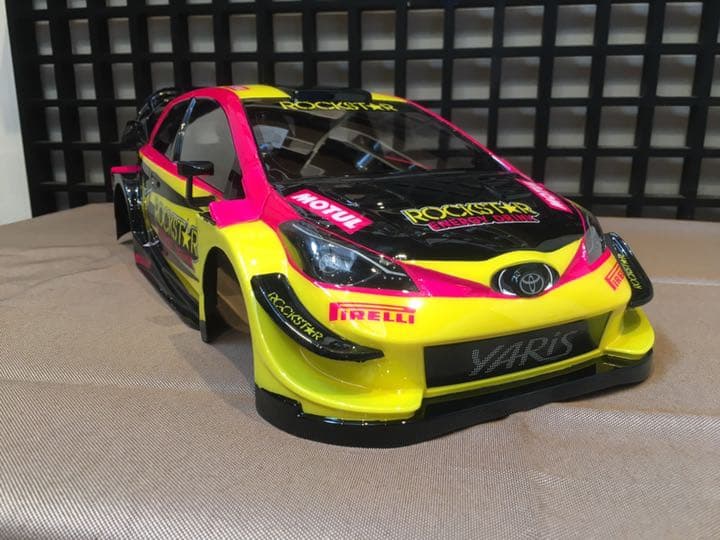 メルカリ タミヤ 1 １０ラジコンボディ トヨタ ヤリス ロックスター仕様 ホビーラジコン 9 999 中古や未使用のフリマ