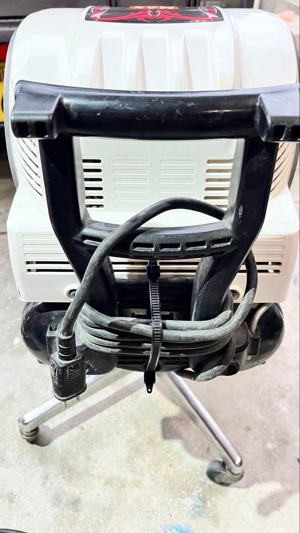 マックス コンプレッサー 高圧エアコンプレッサ AK-HH1250E2 実働品 マックス コンプレッサー 高圧エアコンプレッサ AK-HH1250E2 実働品