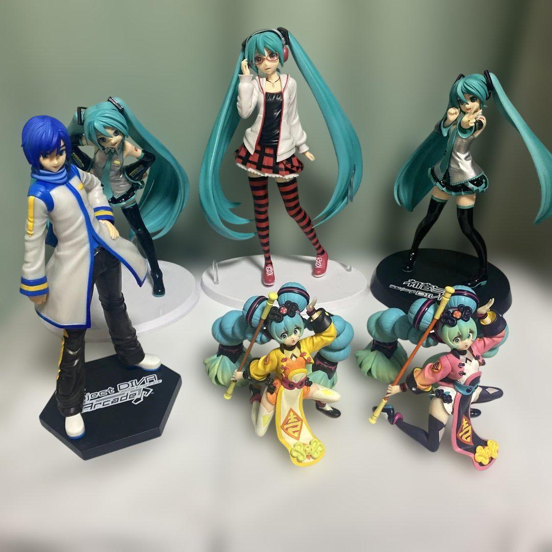 初音ミク　フィギュア