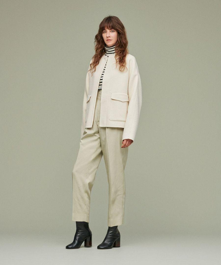 uncrave ライトリバー　ショートコート　アイボリー　サイズ2 WEB限定】リバージャケット（uncrave WHITE） / uncrave