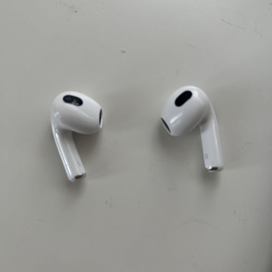 Airpods 第二世代右・左イヤフォン