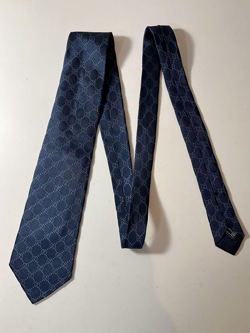 GUCCI グッチ　ネクタイ　GGロゴ　総柄　ネイビー