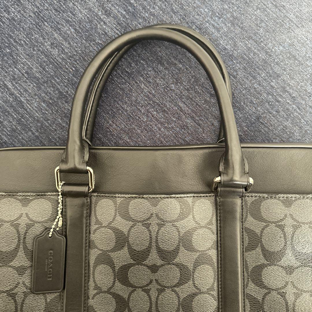 コーチシグネチャーブリーフケース モノグラム　ブラック　COACH