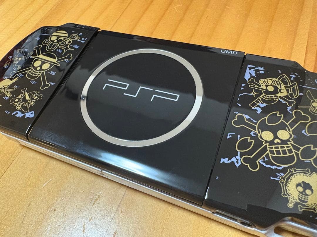 PSP 本体 ワンピースデザインPlayStation Portable