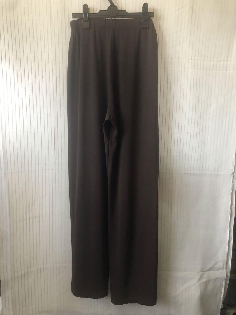 中古　イッセイミヤケ  ホワイトレーベル茶パンツスーツ