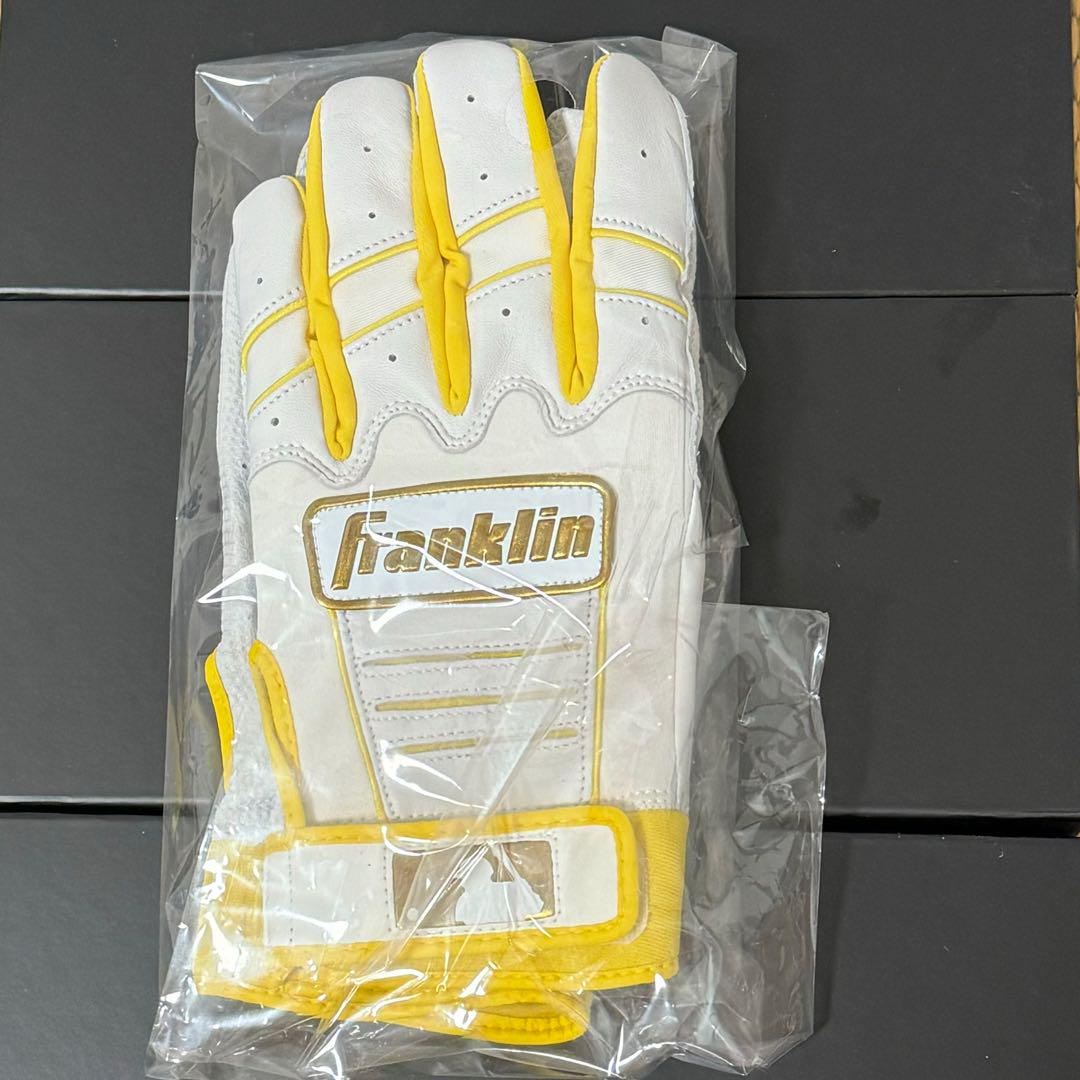 Franklin Custom CFX Pro 白×イエロー Sサイズ バッテ