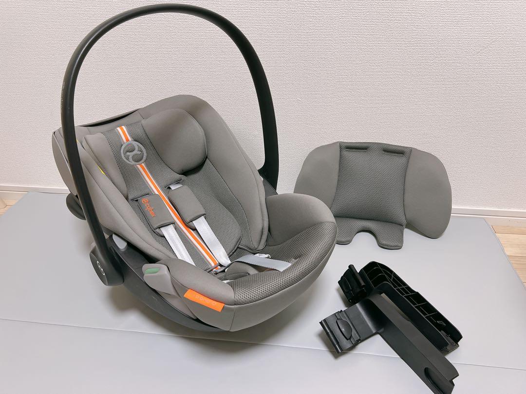 Cybex cloud g i-size　サイベックス　ベビーシート