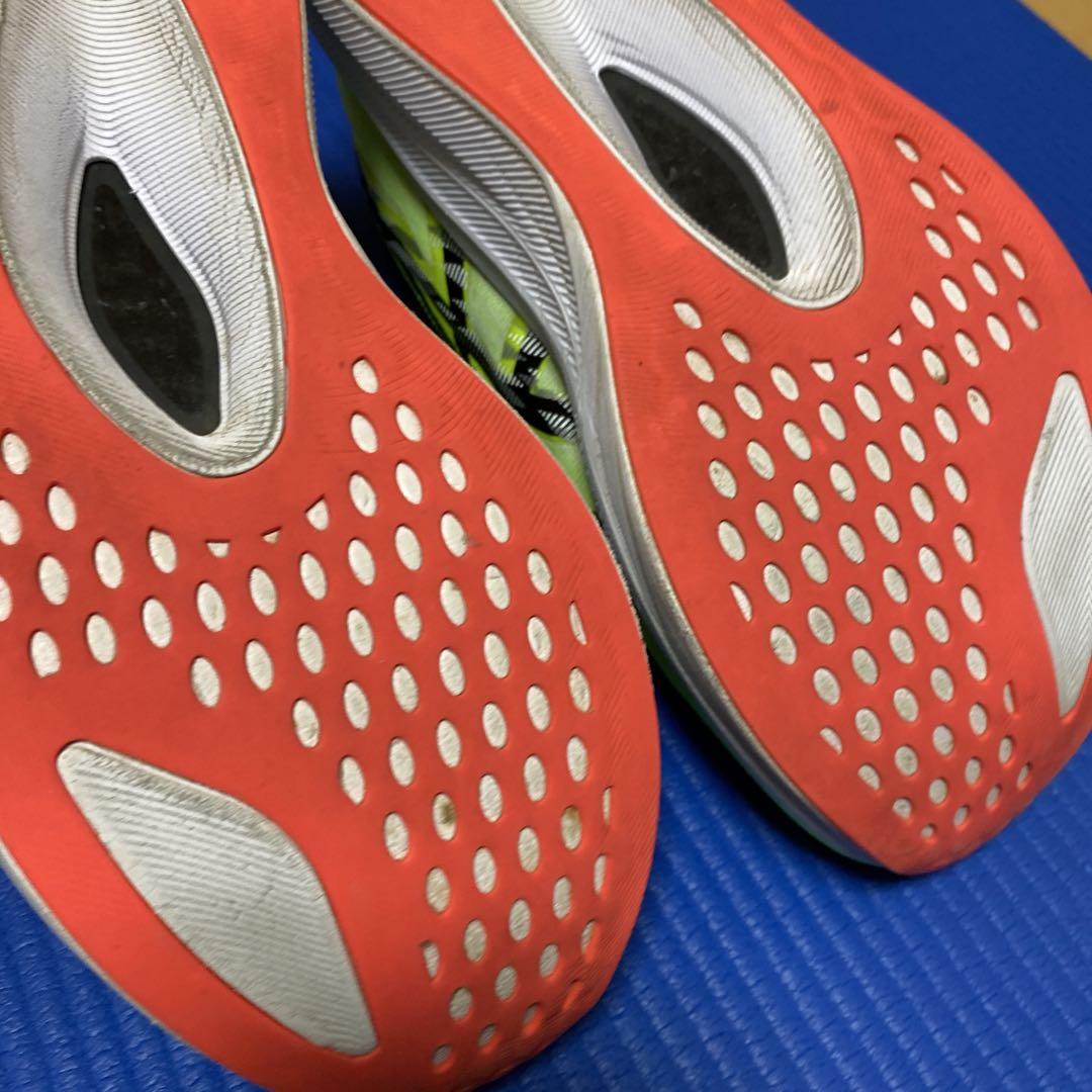 【中古】asics マジックスピード４　メンズ26.5 ワイド　イエロー