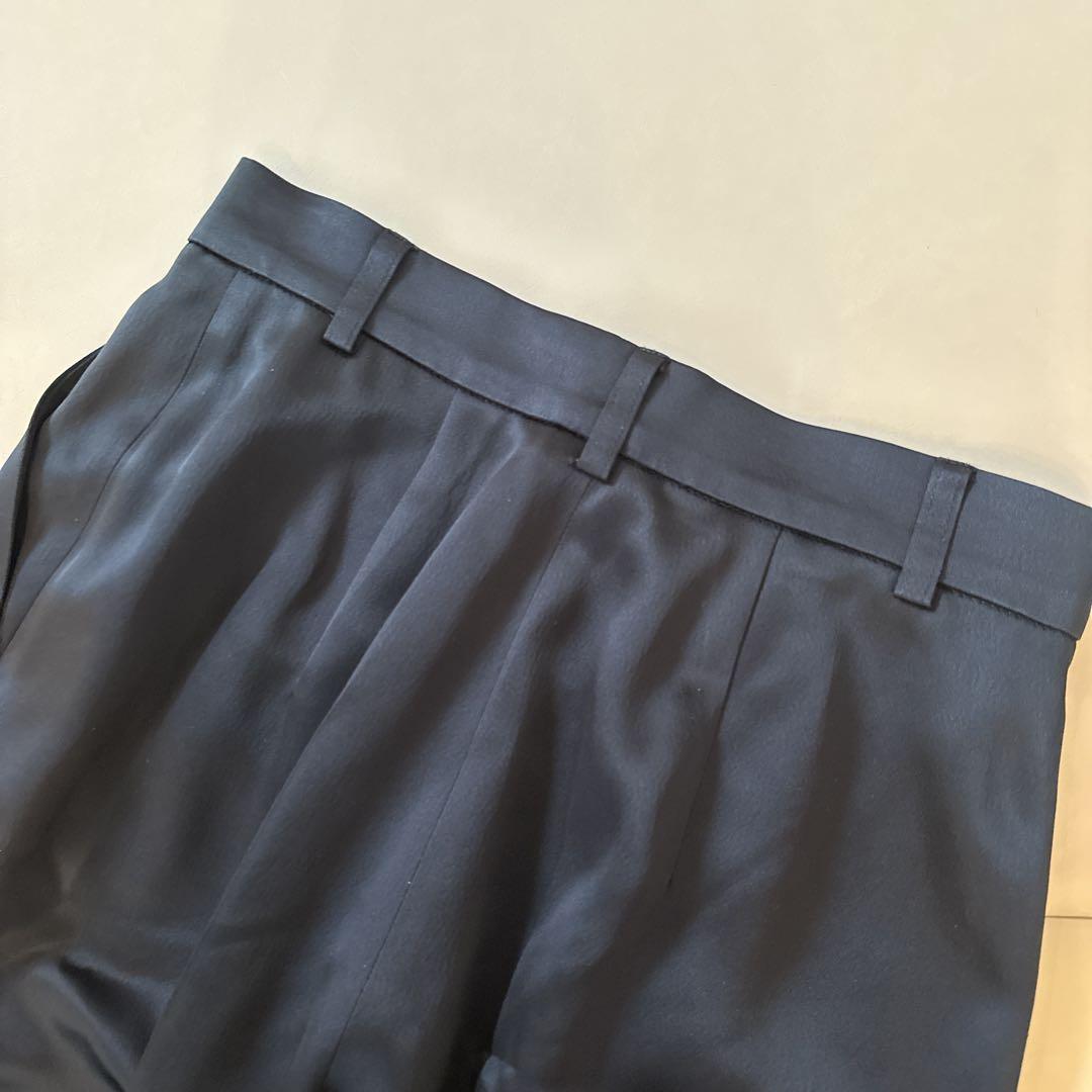 お値下げ！　モスキーノチープアンドシック　パンツ モスキーノ チープアンドシック テーパードパンツ - メルカリ