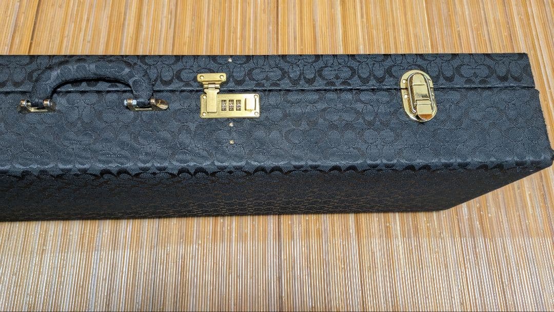 津軽三味線用ハードケース目立った傷や汚れなし
