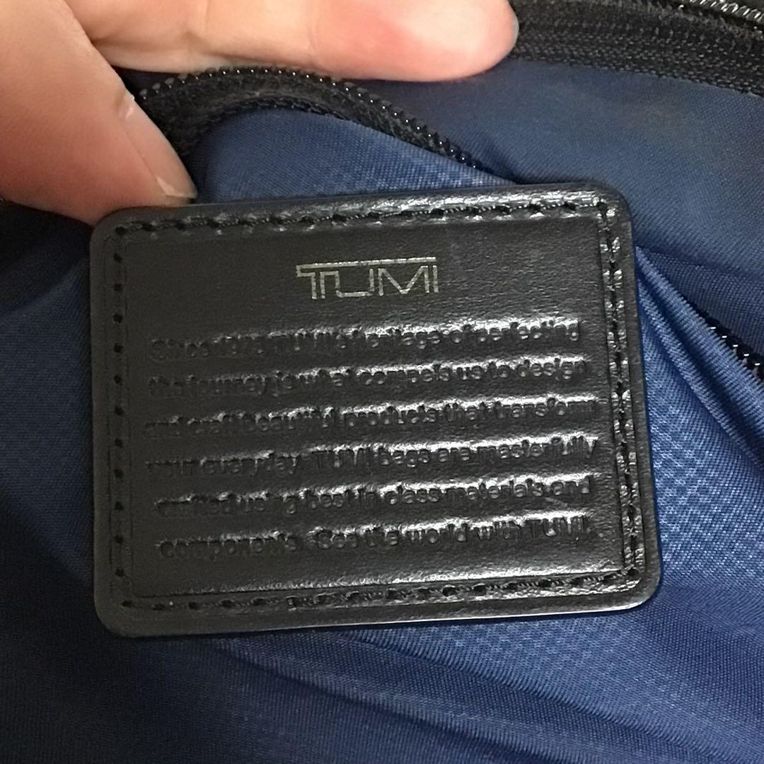TUMI ビジネスバッグ グレー　2way 収納　多数