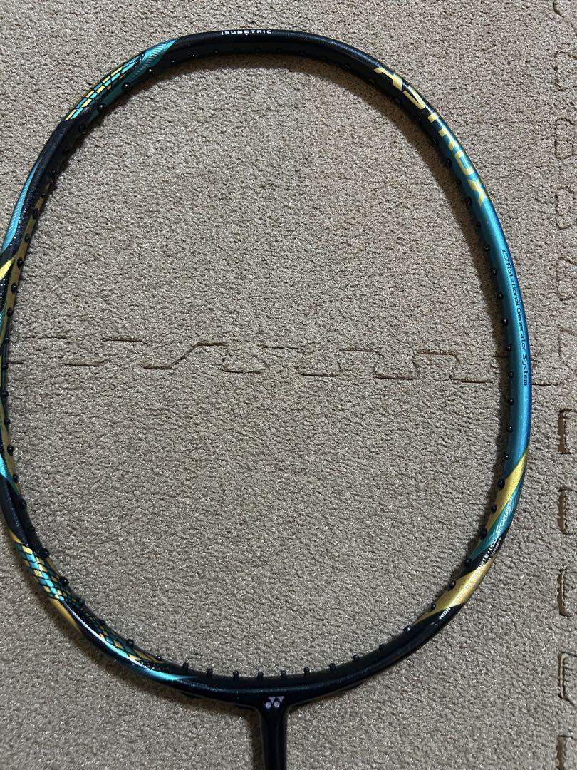 バドミントンラケット アストロクス88sPro