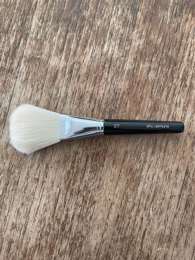 美品【shu uemura】ブラシ 27