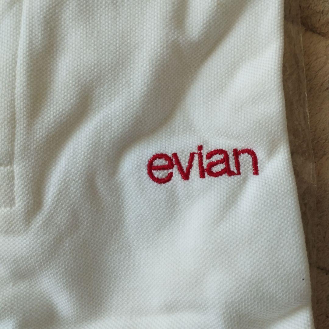 新品　evianポロシャツ