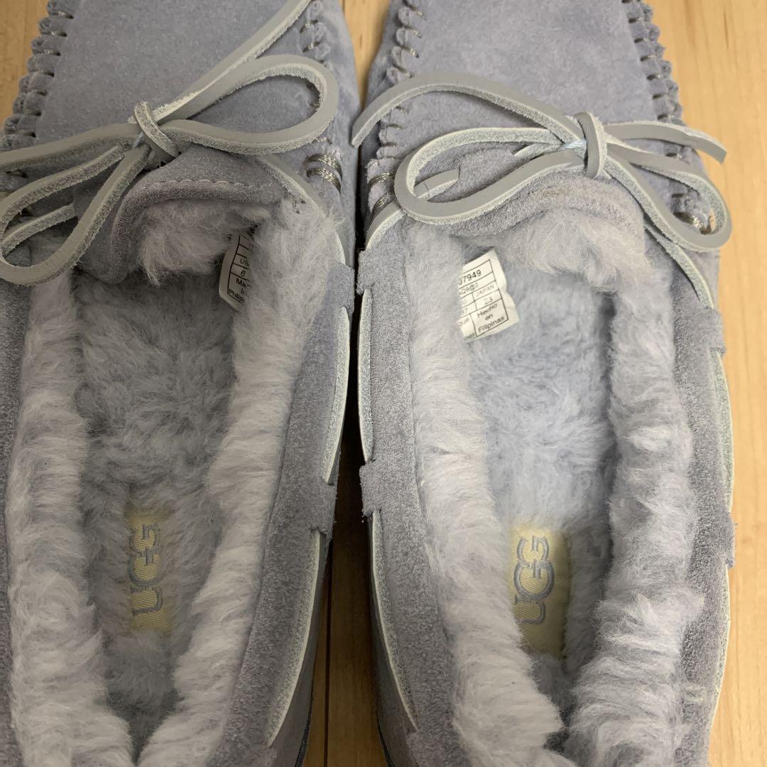 美品　UGG（アグ）ダコタ 1107949 グレー（Ash Fog）