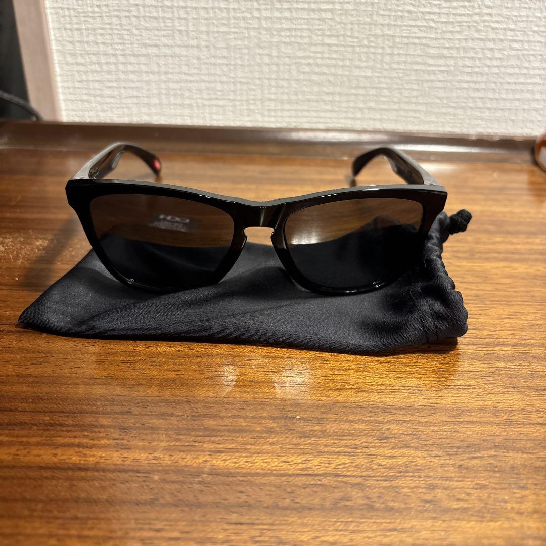 小物 Oakley Frogskin Prism