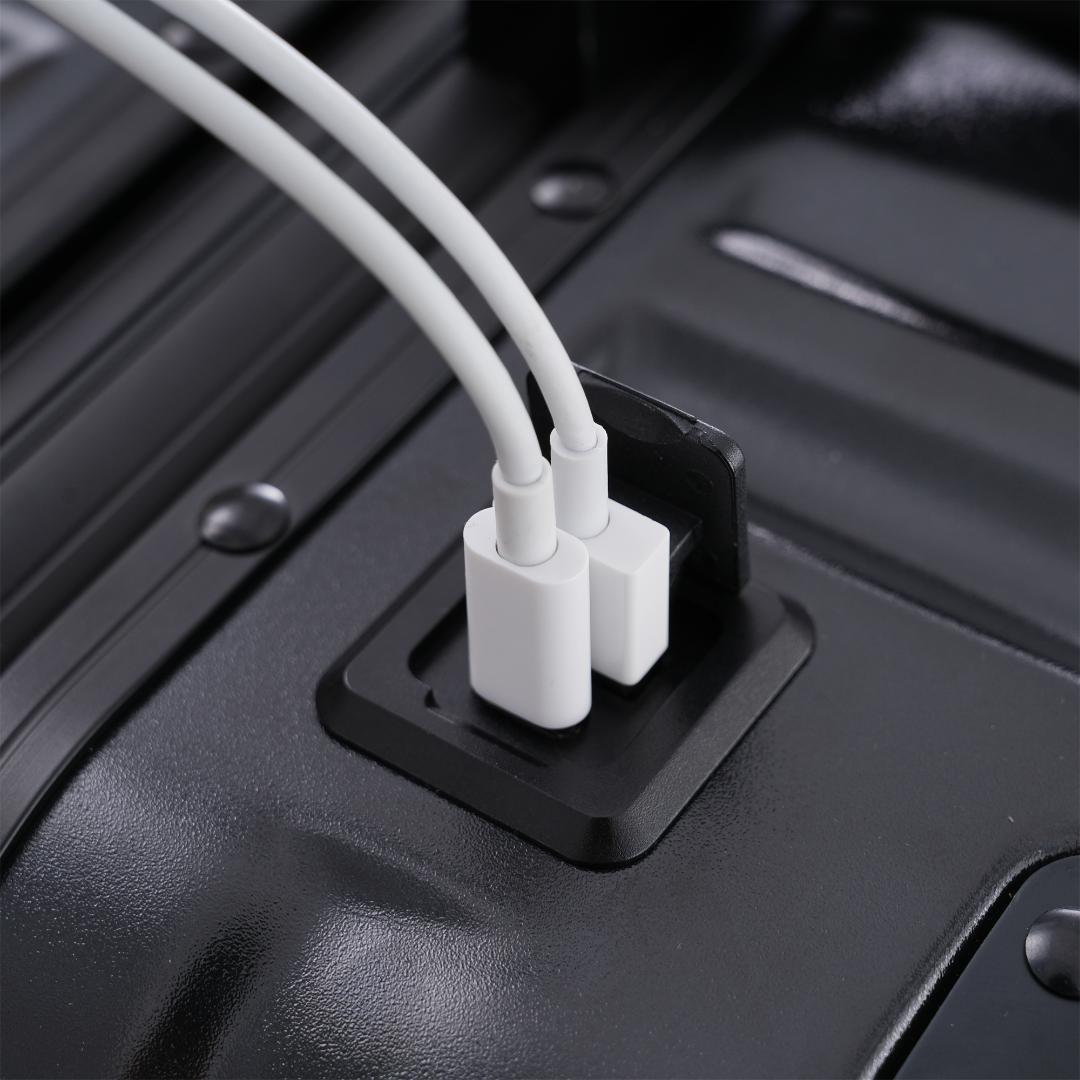 スーツケース Sサイズ 機内持ち込み アルミ ストッパー付き USBポート