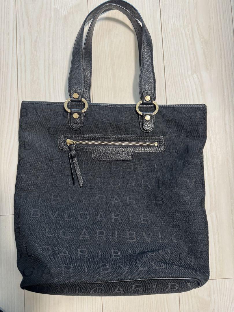 BVLGARI ブラック ショルダーバッグ