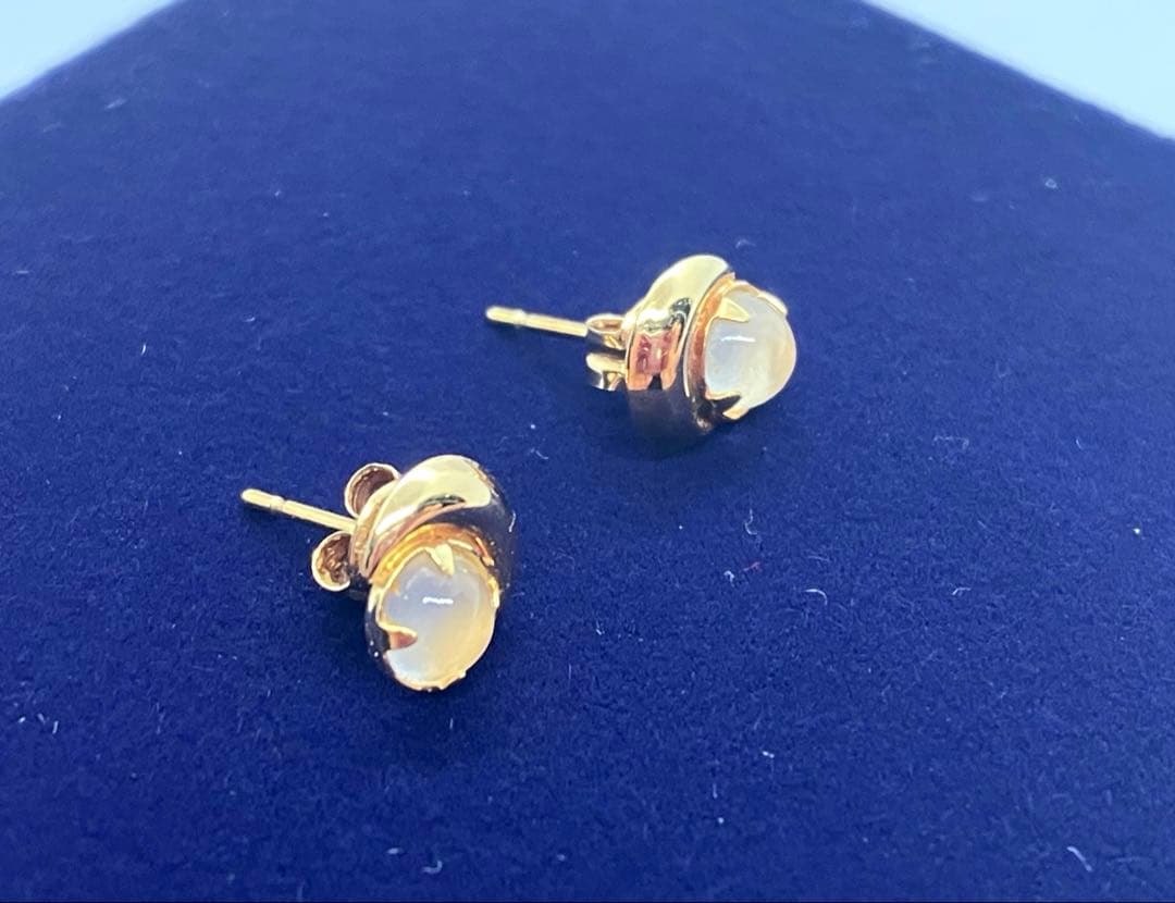 【TSUTSUMI】ｋ１８　ムーンストーン　ピアス　ジュエリーツツミ