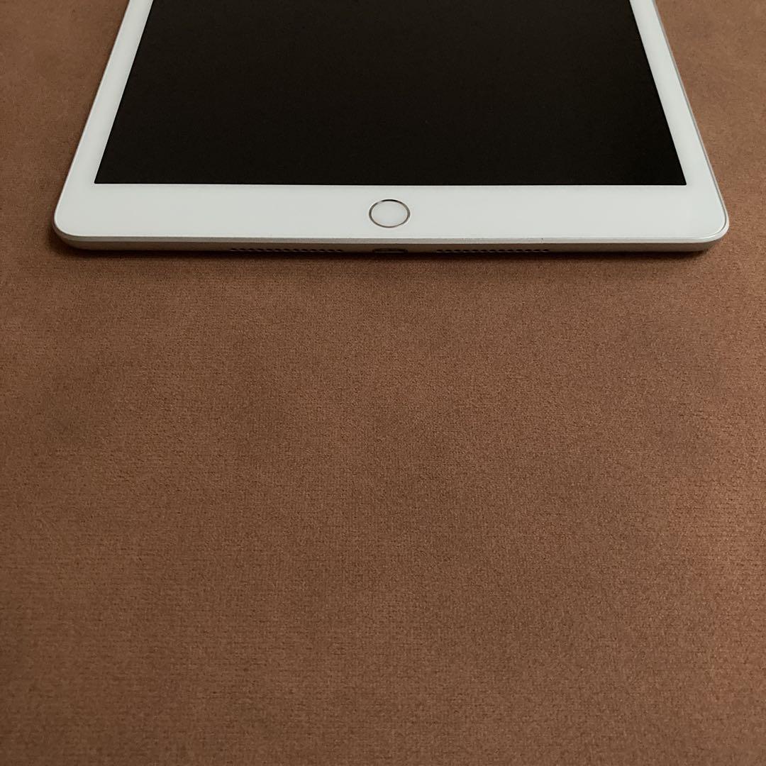 9440 訳アリ iPad8 第8世代 32GB WIFIモデル