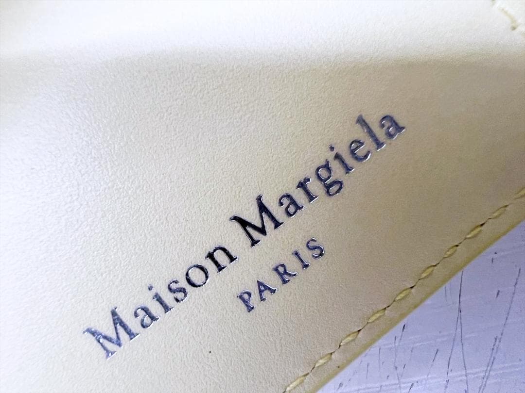 美品 メゾンマルジェラ 4ステッチ 三つ折りウォレット 財布 イエロー系 美品 メゾンマルジェラ 4ステッチ 三つ折りウォレット 財布 イエロー系