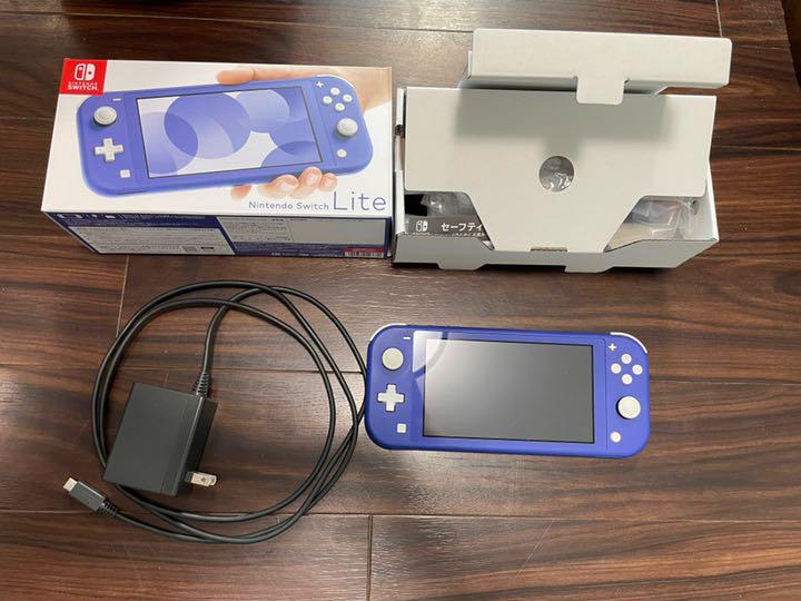 Nintendo Switch Lite ブルー
