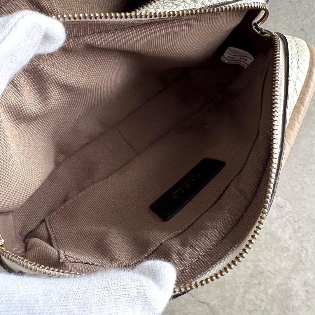 ボディオイル2本セット 極美品】FURLA リリー カメラバッグ ショルダーバッグ ダブル