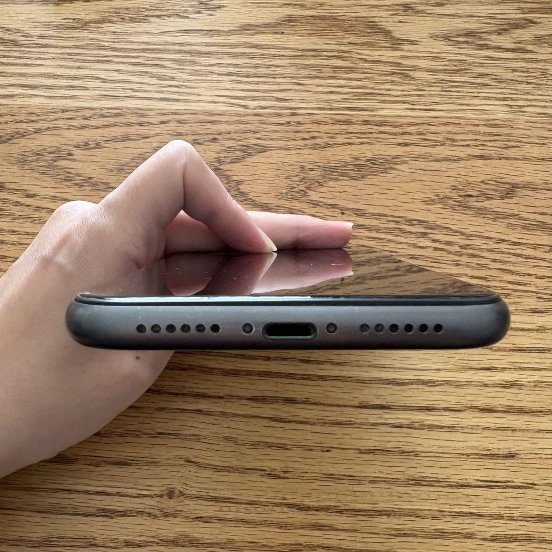iPhone11 128GB Black 本体 液晶漏れ SIMフリー