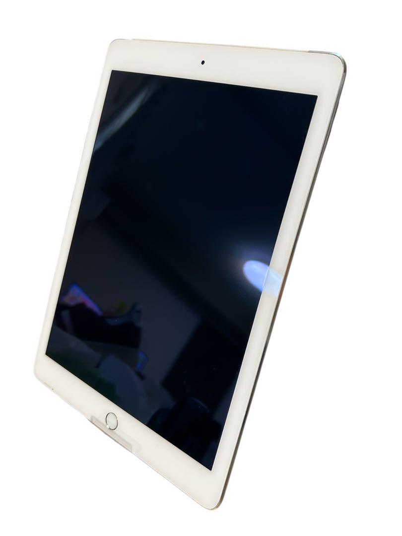 iPad Air 2 16GB シルバー Wi-Fi+Cellular ドコモ - メルカリ