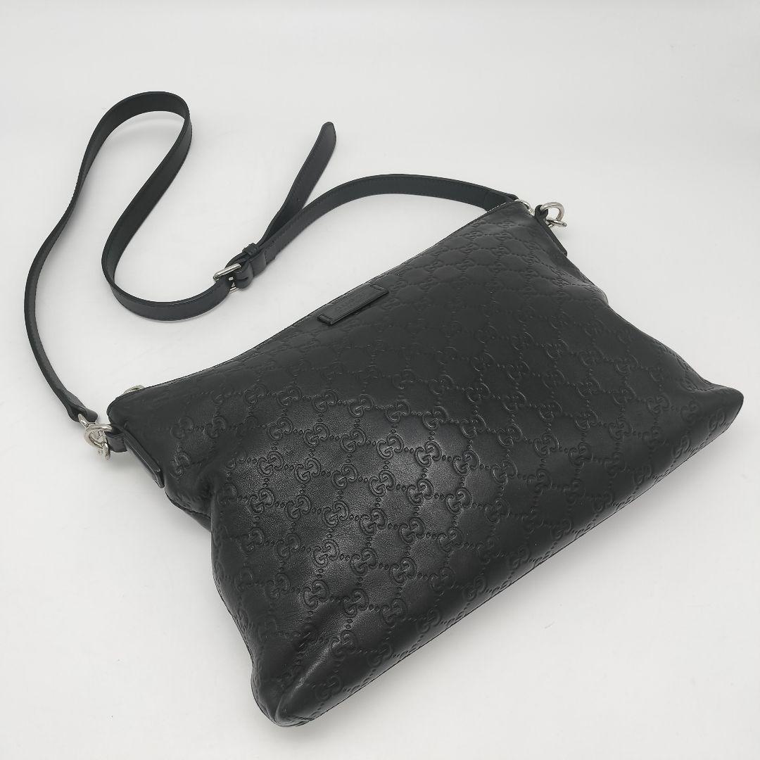 極美品✨グッチ　ショルダーバッグ　ブラック　黒　GG柄