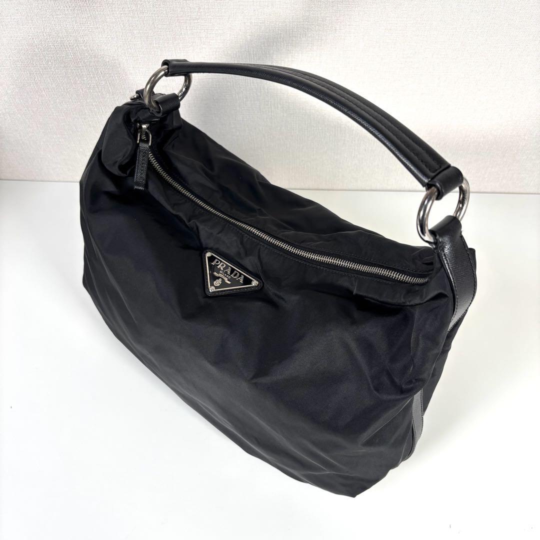 PRADA プラダ ワンショルダーバッグ ハーフムーン ナイロン レザー