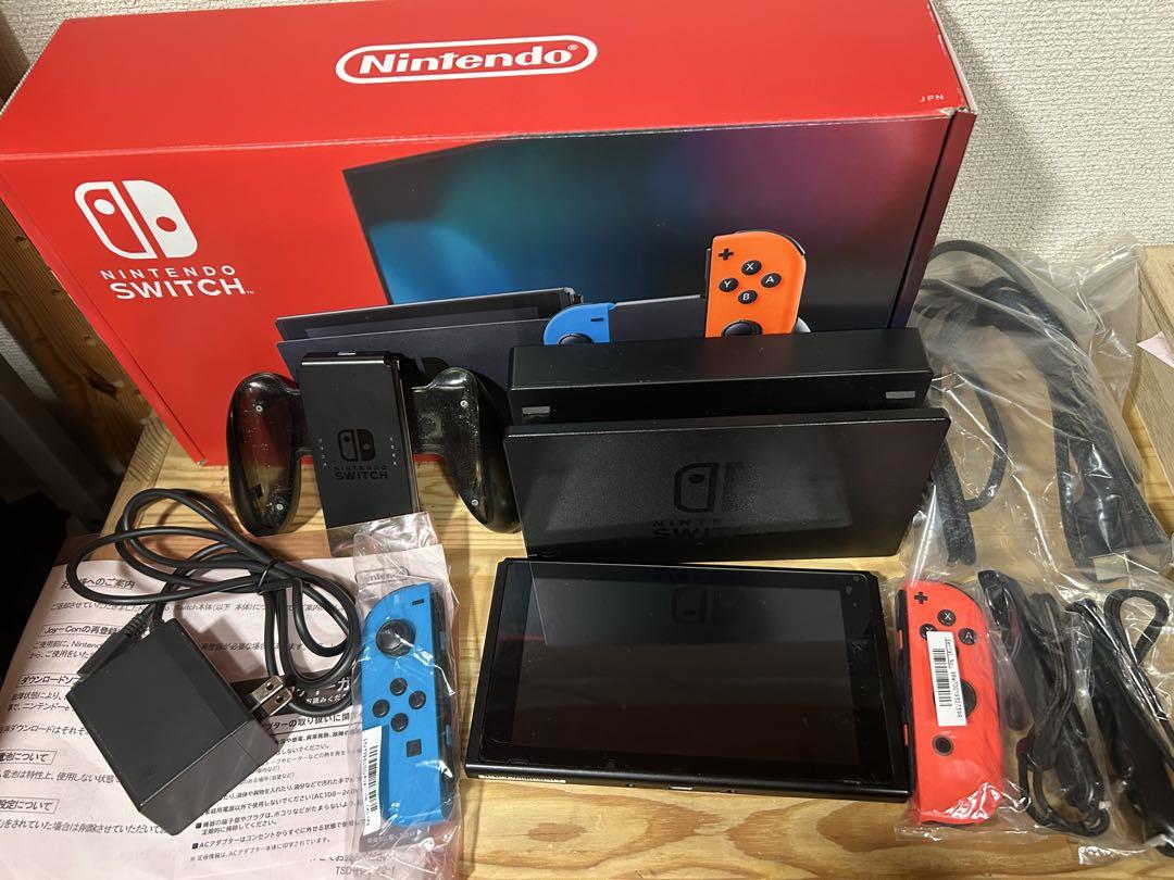 Nintendo Switch 本体　バッテリー強化版　新品未使用品 未使用に近い】Nintendo Switch 本体 バッテリー強化版 新モデル
