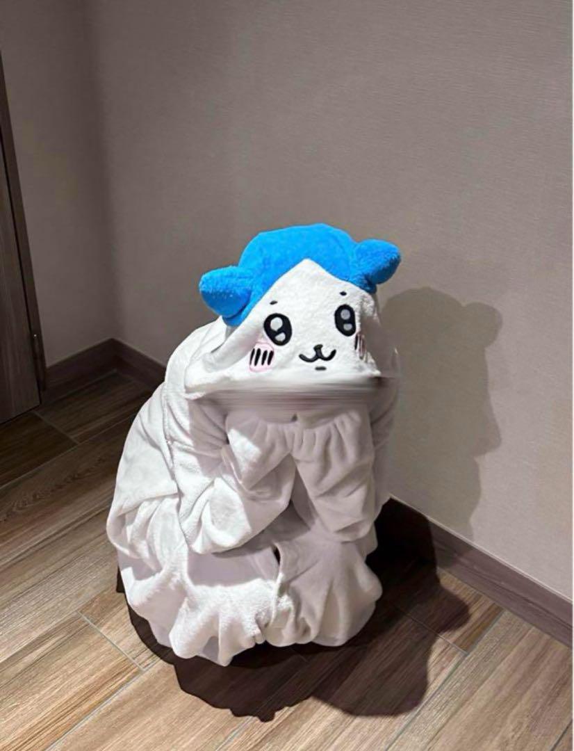 ちいかわ ハチワレ 着ぐるみ パジャマ はちわれ