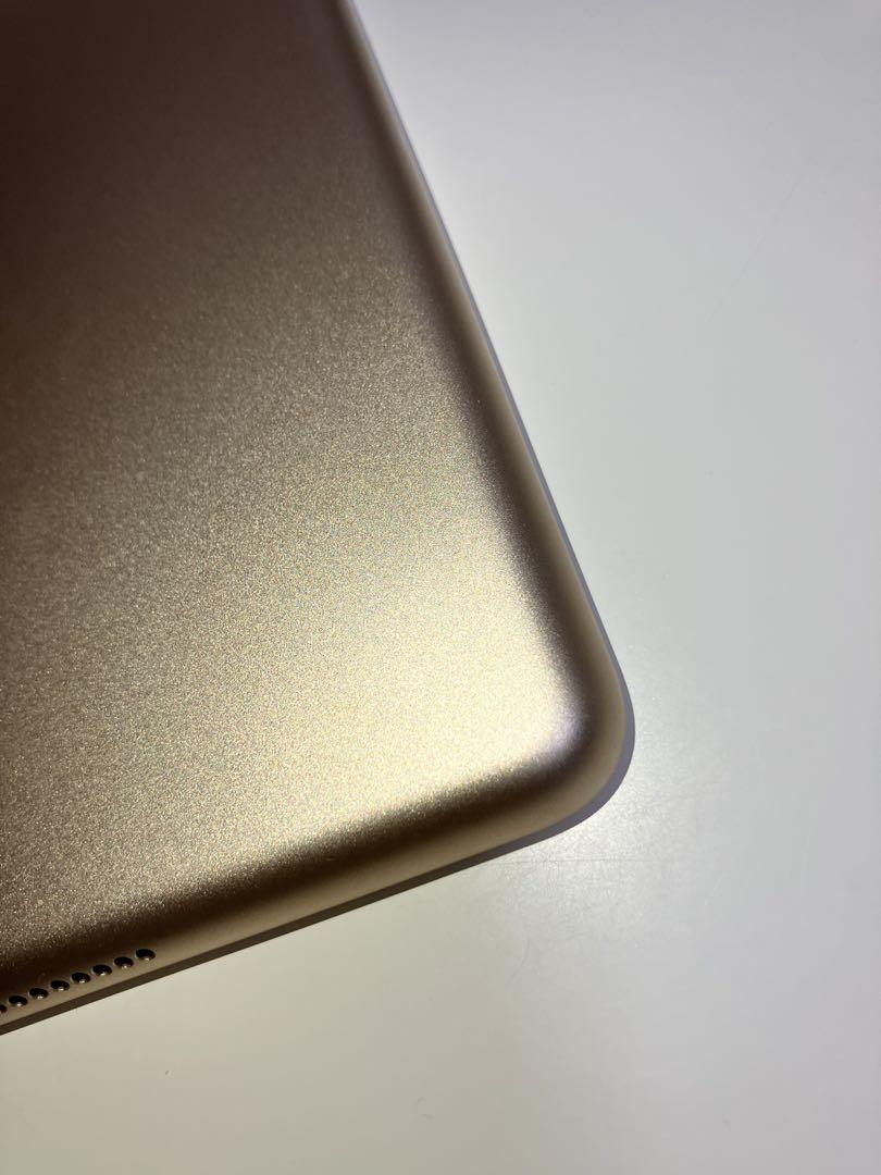Apple iPad 第五世代32GB Wi-Fiモデル