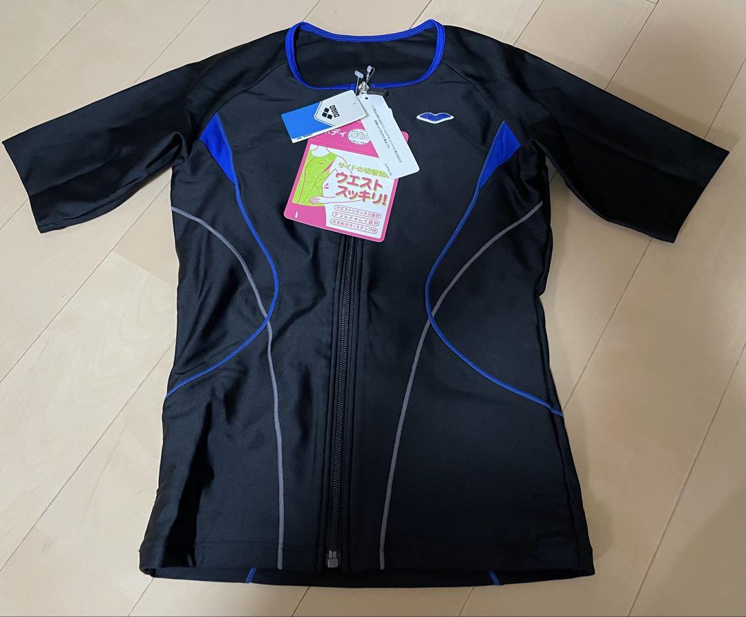 【新品】アリーナ×ワコール　セパレート水着　半袖タイプ　M