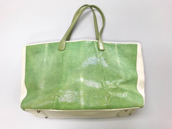 (ムータ) ライトグリーン レザー 【中古】 muta ハンドバッグ