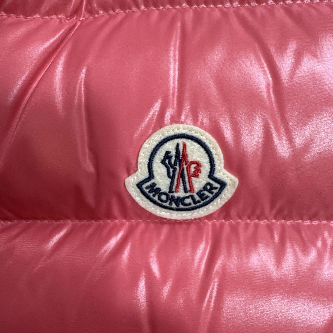 MONCLER ピンク ダウンベスト（新品、未使用）