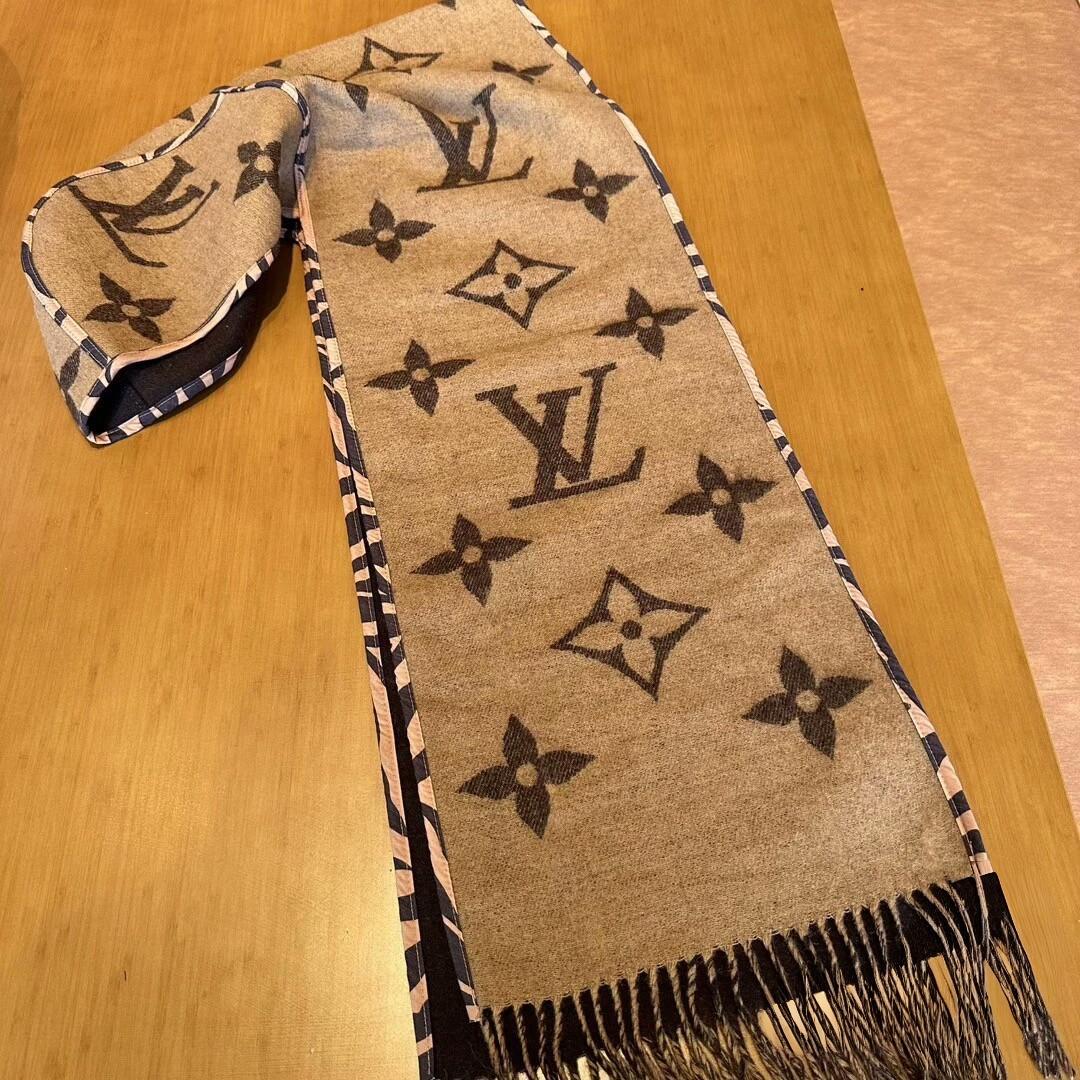 極美品⭐️LOUIS VUITTON モノグラムマフラー 極美品⭐️LOUIS VUITTON モノグラムマフラー