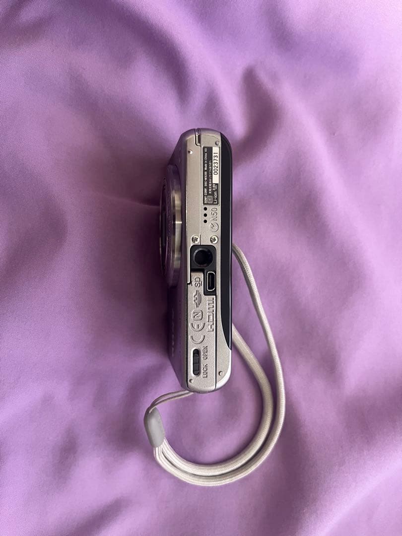 SONY Cyber-shot DSC-WX200 シルバー 美品 SONY Cyber-shot DSC-WX200 シルバー 美品