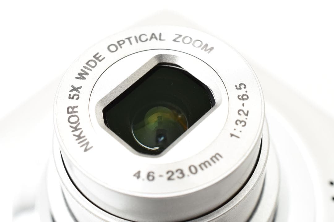 283 Nikon COOLPIX A100 シルバー