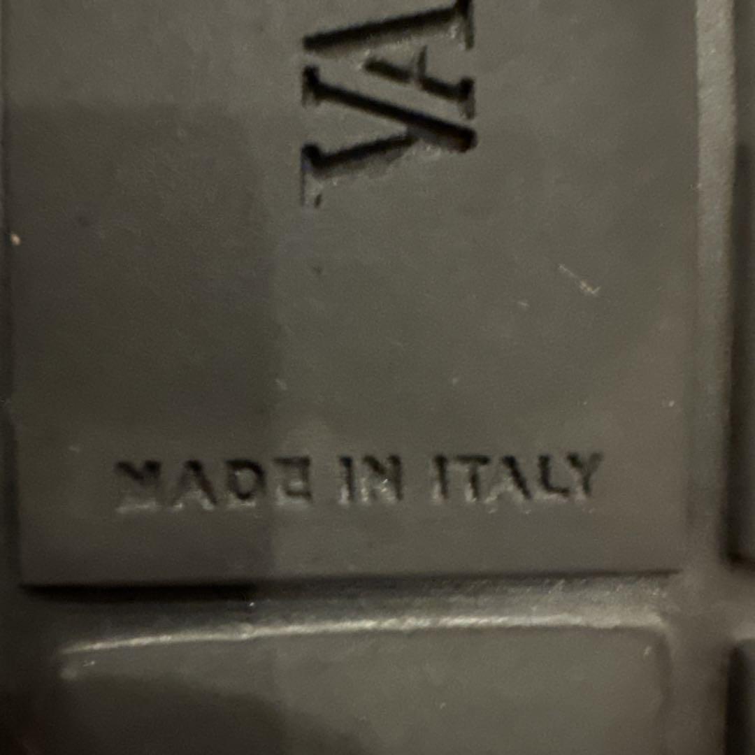 Valentino Garavani ローマンスタッズ タートル サンダル